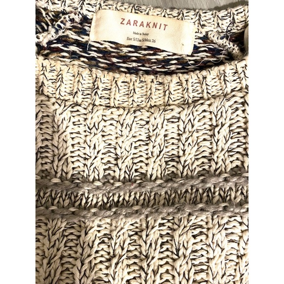 Zara Mockneck Knit Sweater 3/4 sleeves  - Size S - Picture 5 of 5